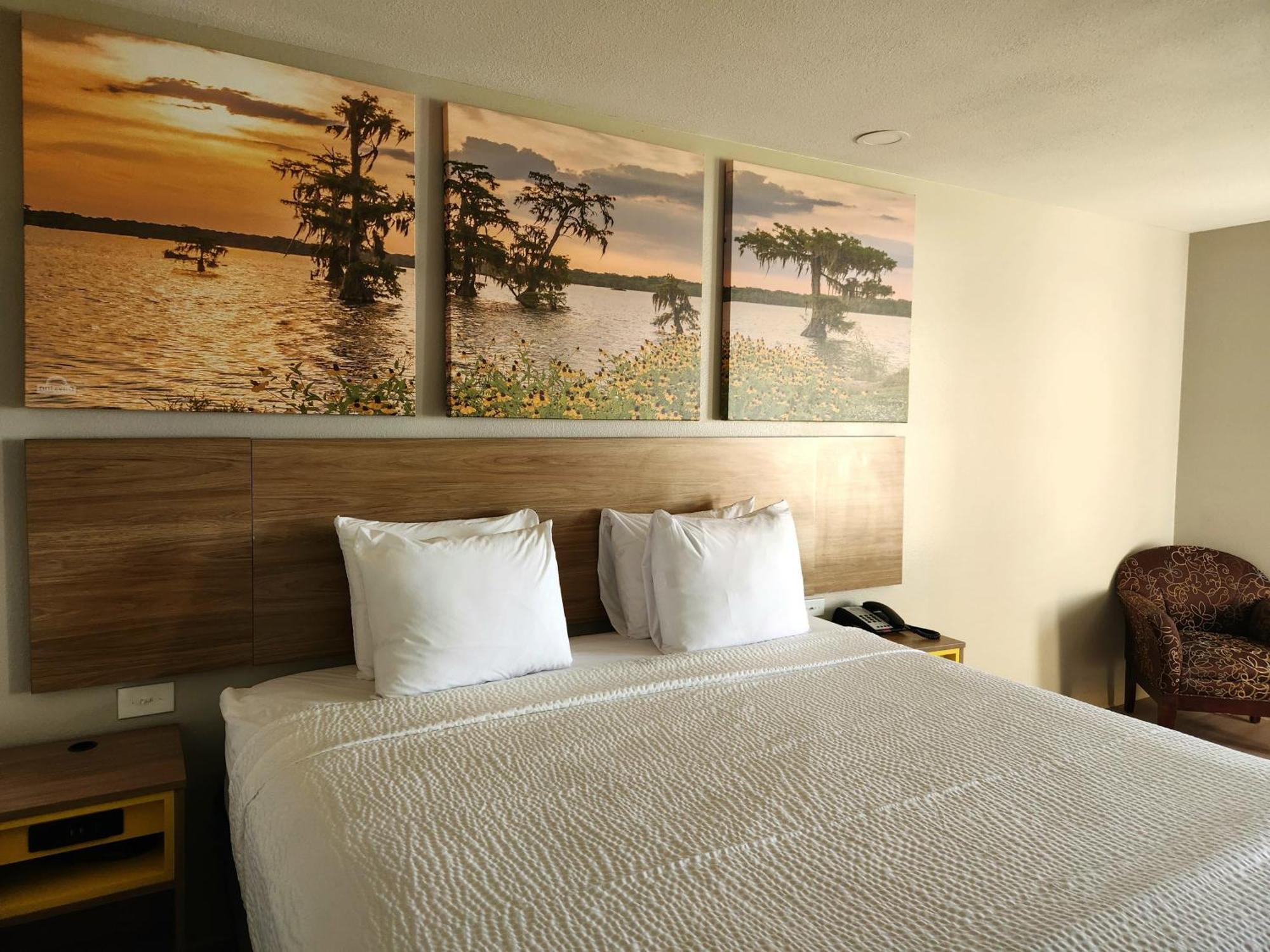 Locanda Days By Wyndham Scott Lafayette